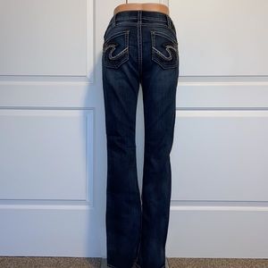SILVER JEANS CO TUESDAY LOW RISE BOOTCUT JEANS